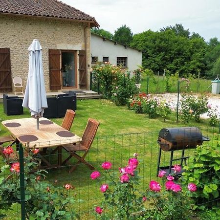 דירות Eglise-Neuve-de-Vergt Chez Lucia A 15Min De Perigueux A 6Km Autoroute A89 מראה חיצוני תמונה