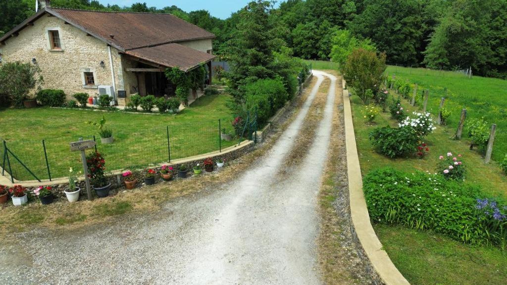 דירות Eglise-Neuve-de-Vergt Chez Lucia A 15Min De Perigueux A 6Km Autoroute A89 מראה חיצוני תמונה